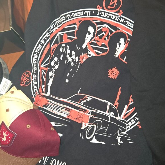 Culturefly Supernatural Gift Box - Picture 4 of 6